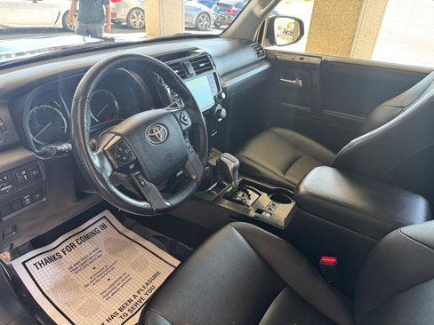 Used 2024 Toyota 4Runner TRD Off-Road Premium image 8