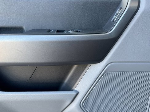 New 2025 Ford F250 XLT image 10