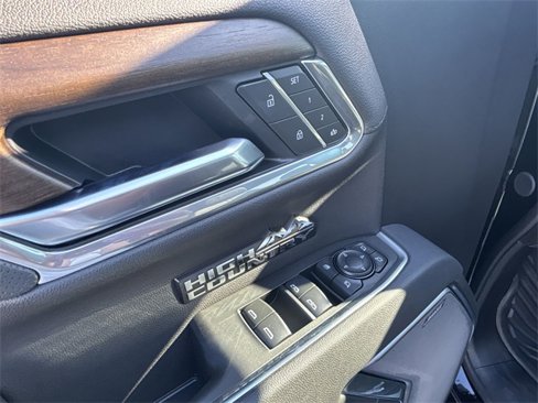 New 2026 Chevrolet Silverado 1500 High Country w/ Technology Package image 24