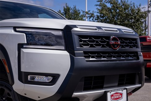 New 2026 Nissan Frontier PRO-4X image 3