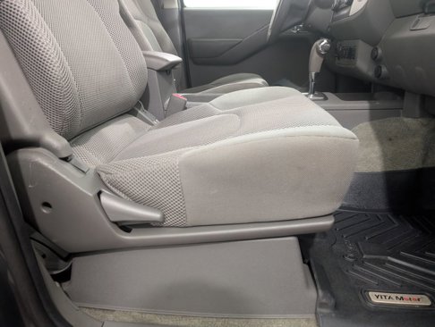 Used 2014 Nissan Frontier SV w/ SV Value Truck Package image 31