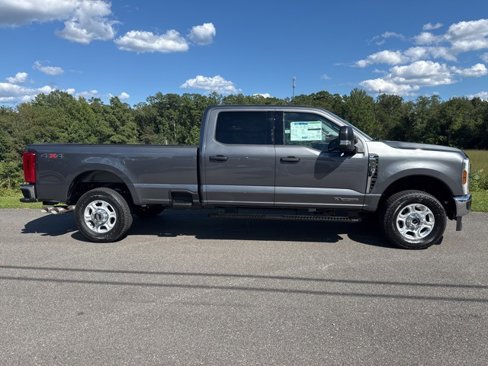 New 2026 Ford F350 XLT image 4