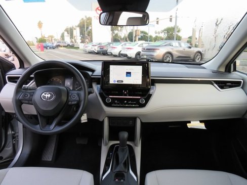 New 2025 Toyota Corolla Cross L image 22