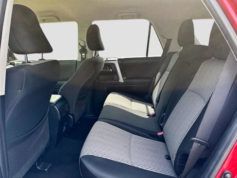Used 2024 Toyota 4Runner SR5 image 28