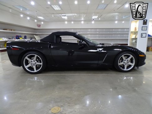 Used 2005 Chevrolet Corvette Convertible w/ Preferred Equipment Group image 7