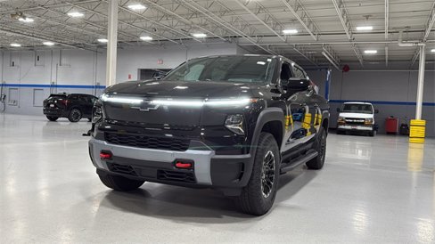 New 2026 Chevrolet Silverado EV Trail Boss image 18
