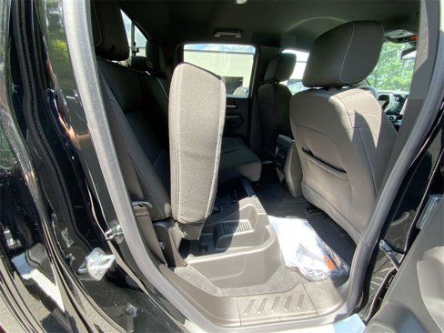 New 2025 GMC Canyon Elevation w/ Convenience Package image 30
