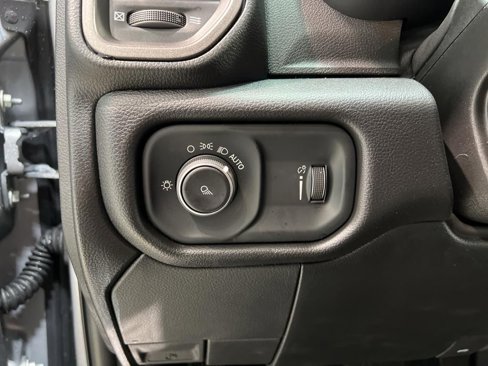 New 2024 RAM 2500 Tradesman w/ Towing Technology Group image 13