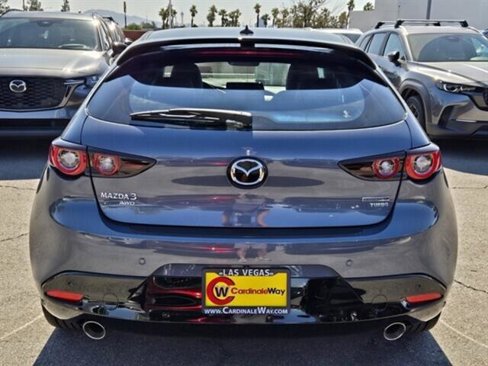 New 2025 MAZDA MAZDA3 Hatchback w/Premium Plus Pkg image 5