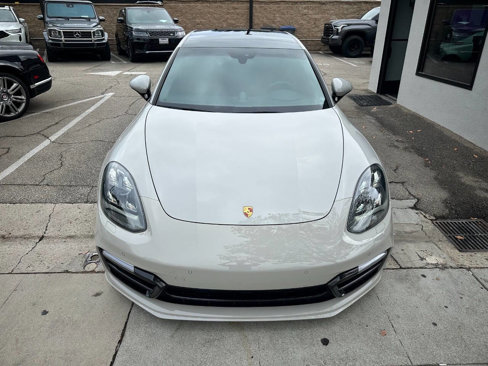 Used 2018 Porsche Panamera Turbo image 4