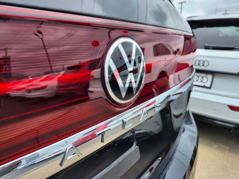 New 2026 Volkswagen Atlas SEL Premium R-Line image 15