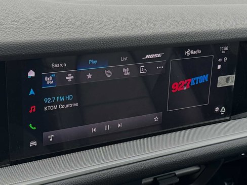Used 2024 Porsche Cayenne image 17