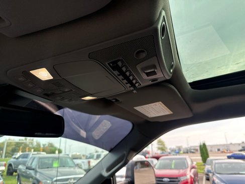 Used 2019 Ford F250 Lariat w/ Lariat Ultimate Package image 22