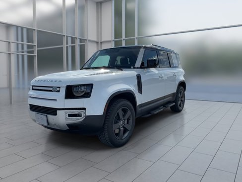 New 2025 Land Rover Defender 110 S image 4