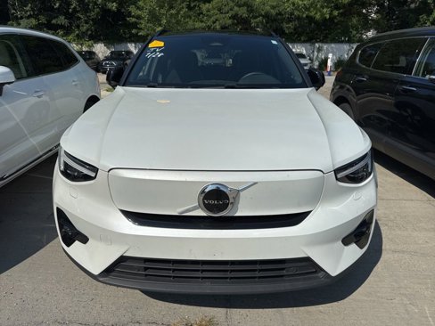 Certified 2023 Volvo XC40 Recharge Ultimate w/ Protection Package Premier image 2