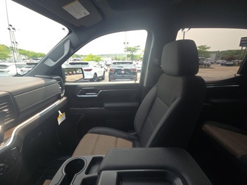 New 2025 Chevrolet Silverado 1500 RST w/ Rally Edition image 26