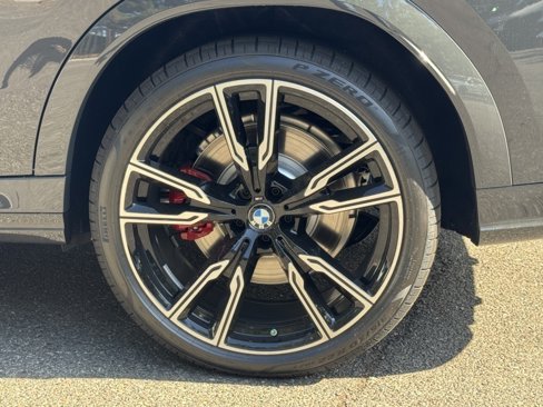New 2026 BMW X6 M60i image 17