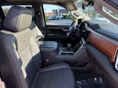 Used 2022 GMC Sierra 1500 Denali w/ Denali Reserve Package image 29