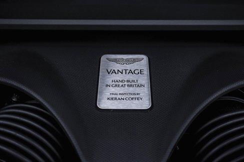 New 2025 Aston Martin V8 Vantage Coupe image 44
