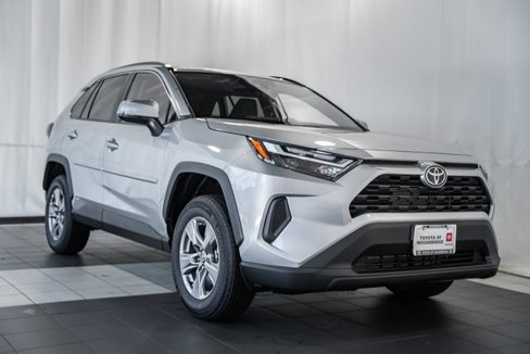 New 2025 Toyota RAV4 XLE image 1