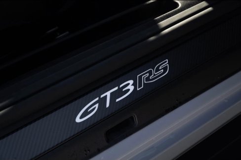 Used 2025 Porsche 911 GT3 RS image 9
