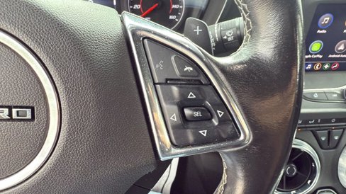 Used 2023 Chevrolet Camaro LT image 10