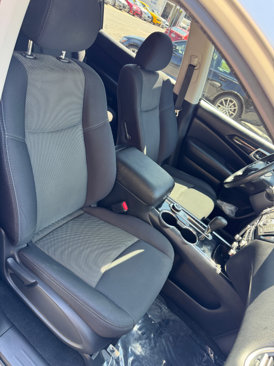 Used 2019 Nissan Pathfinder SV image 19