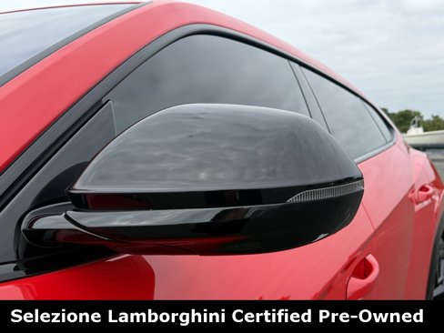 Used 2022 Lamborghini Urus image 9