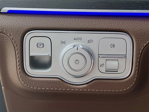 New 2026 Mercedes-Benz GLE 450 4MATIC image 11