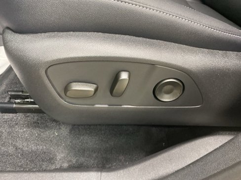 New 2026 Chevrolet Traverse LT w/ LPO, Floor Liner Package image 45