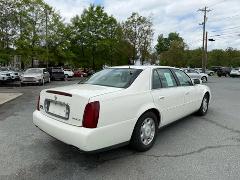 Used 2002 Cadillac De Ville Sedan w/ Comfort/Convenience Pkg image 6