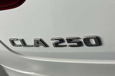 New 2026 Mercedes-Benz CLA 250 4MATIC image 8