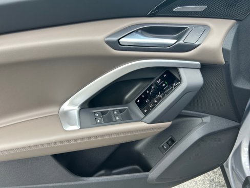 New 2025 Audi Q5 Premium Plus image 32