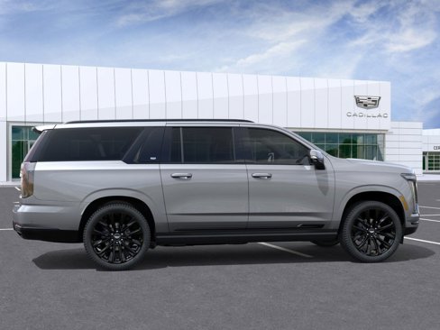 New 2025 Cadillac Escalade ESV Sport Platinum w/ LPO, ONYX Package image 5