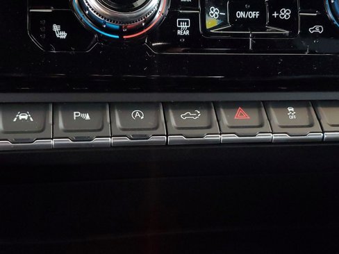 New 2026 GMC Sierra 1500 AT4 w/ AT4 Premium Package image 30