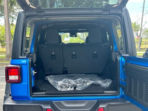 New 2024 Jeep Wrangler Willys image 28