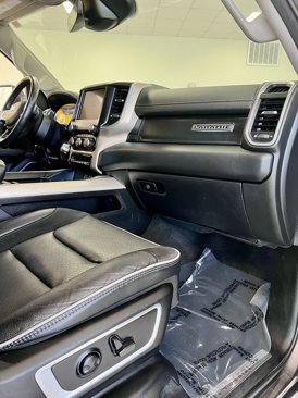 Used 2022 RAM 1500 Laramie image 12