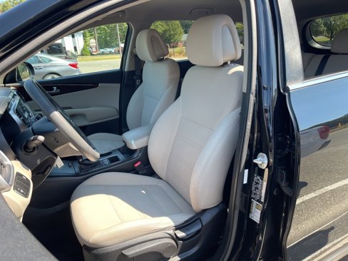 Used 2016 Kia Sorento LX image 18