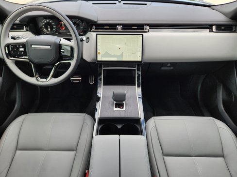 New 2026 Land Rover Range Rover Velar Dynamic SE image 26