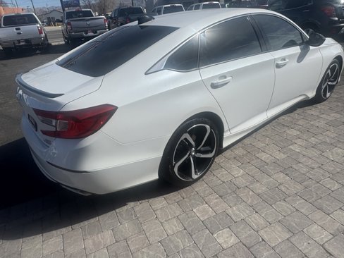 Used 2021 Honda Accord Sport image 8