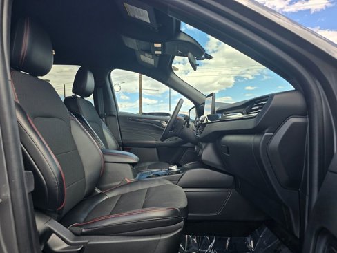 Used 2024 Ford Escape ST-Line image 12