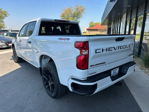 Used 2022 Chevrolet Silverado 1500 Custom w/ LPO, Dark Essentials Package image 5