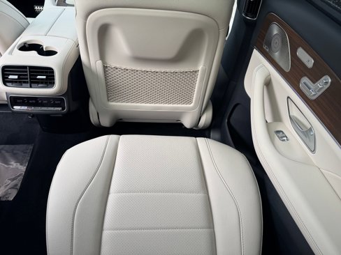 New 2026 Mercedes-Benz GLS 450 4MATIC image 23