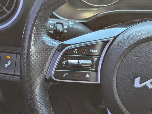 Certified 2023 Kia Forte GT-Line image 17
