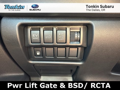 New 2025 Subaru Forester Premium image 17