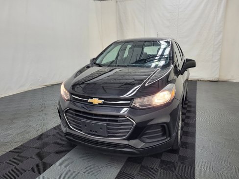 Used 2018 Chevrolet Trax LS image 15