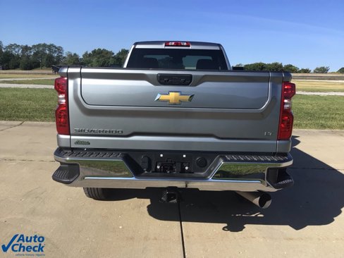 Used 2025 Chevrolet Silverado 2500 LT w/ Convenience Package image 5