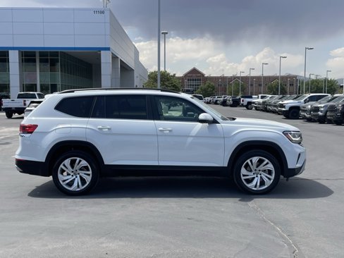 Used 2023 Volkswagen Atlas SE image 11