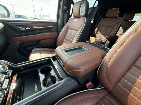Certified 2023 GMC Yukon Denali Ultimate image 23