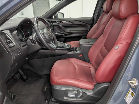 Certified 2023 MAZDA CX-9 Carbon Edition image 4